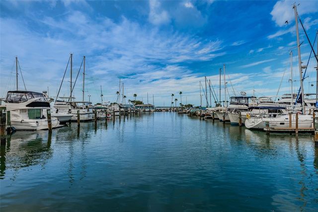 1680 SPARKLING COURT, Dunedin, FL 34698