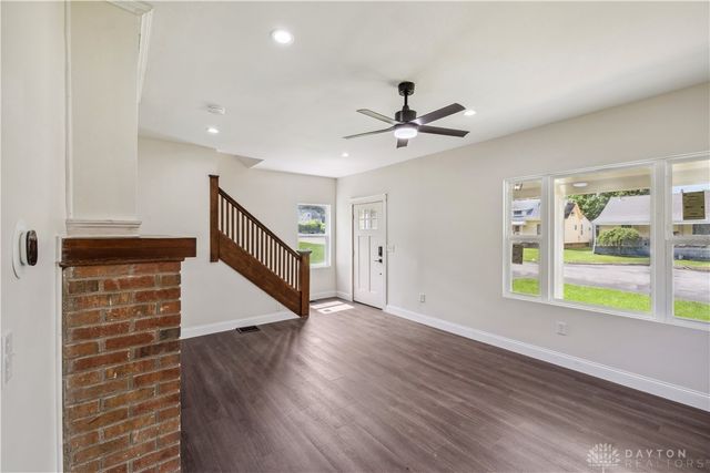 50 Winnet Drive, Dayton, OH 45415