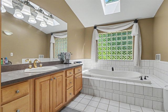 38768 Pineridge Street, Harrison Twp, MI 48045
