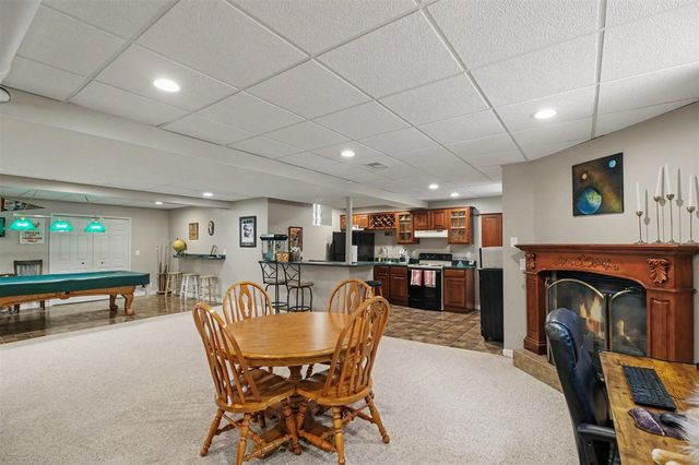 38768 Pineridge Street, Harrison Twp, MI 48045