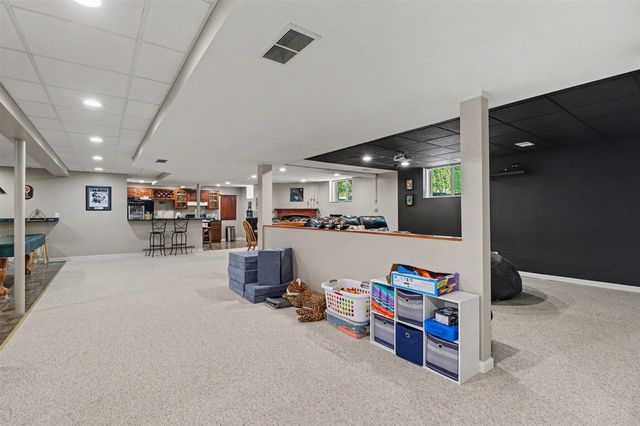 38768 Pineridge Street, Harrison Twp, MI 48045