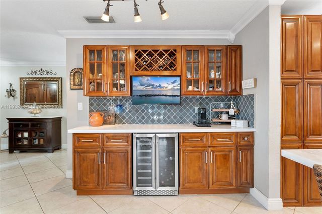 11798 SW 32nd St, Miami, FL 33175