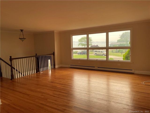98 Soundview Drive, Stamford, CT 06902