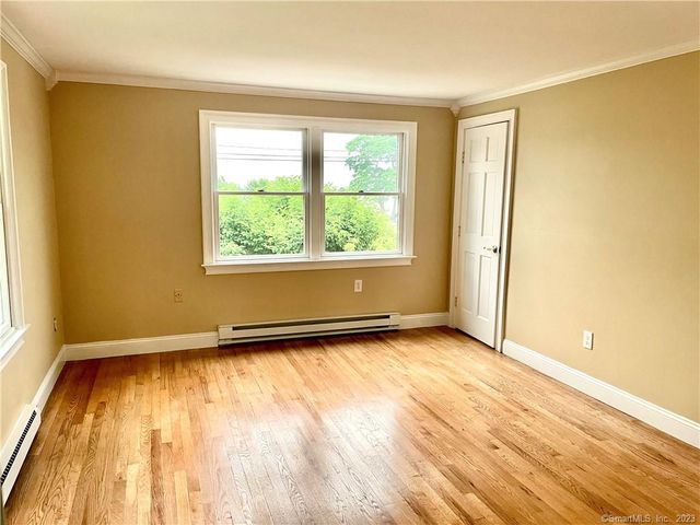 98 Soundview Drive, Stamford, CT 06902
