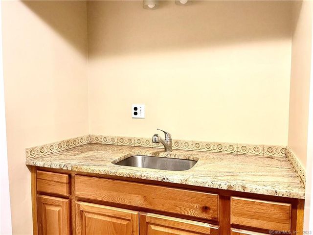 98 Soundview Drive, Stamford, CT 06902