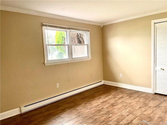 98 Soundview Drive, Stamford, CT 06902