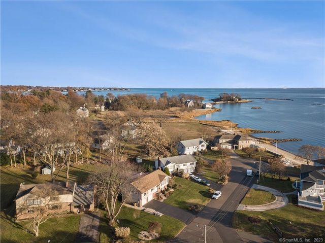 98 Soundview Drive, Stamford, CT 06902