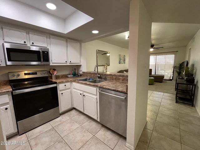 704 W 14TH Street, Tempe, AZ 85281