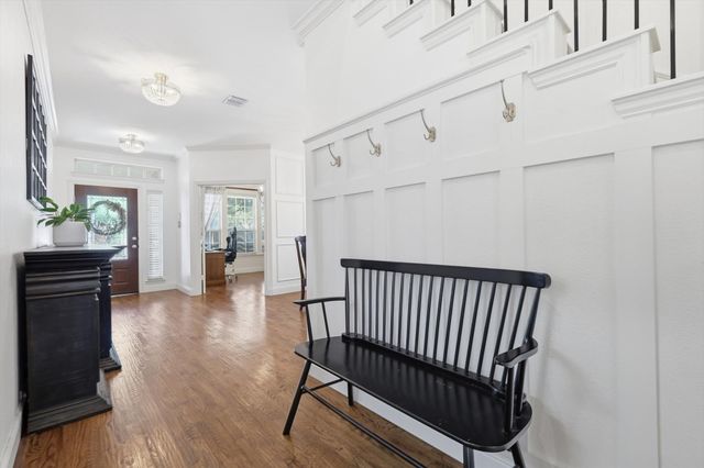 1550 Meadows Avenue, Lantana, TX 76226