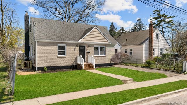 709 Nostrand Avenue, Uniondale, NY 11553