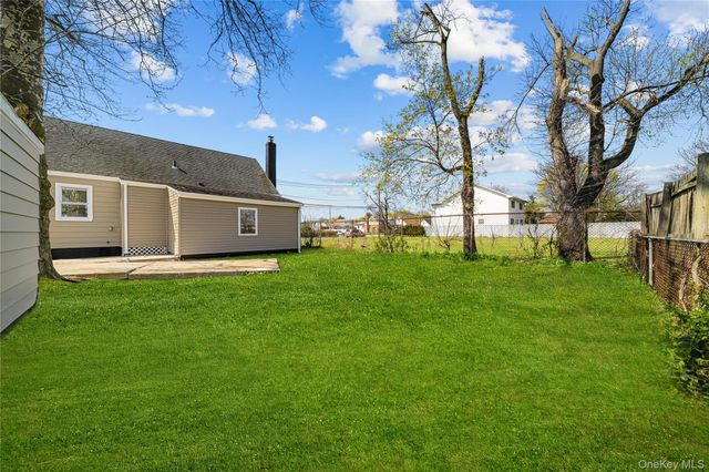 709 Nostrand Avenue, Uniondale, NY 11553