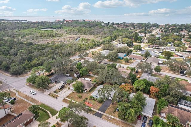 1118 CARLTON ROAD, Tarpon Springs, FL 34689