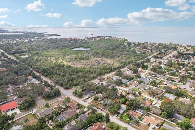 1118 CARLTON ROAD, Tarpon Springs, FL 34689