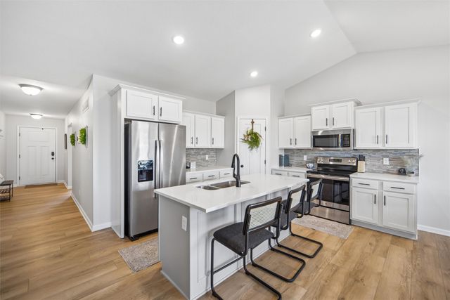 3512 SE 17th Street, Ankeny, IA 50021