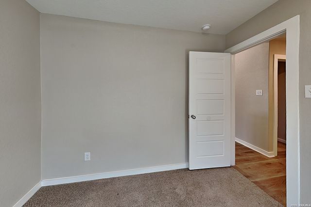 7244 LITTLEFOOT LN, San Antonio, TX 78253