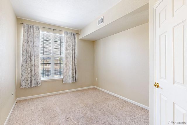 5703 N Gibralter Way 205, Aurora, CO 80019