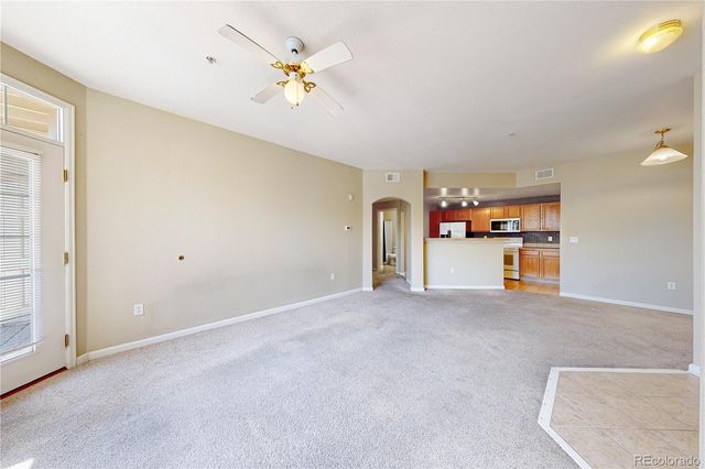 5703 N Gibralter Way 205, Aurora, CO 80019