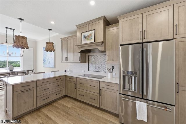 7687 Pebble Creek CIR 502, Naples, FL 34108