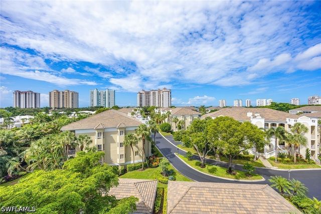 7687 Pebble Creek CIR 502, Naples, FL 34108