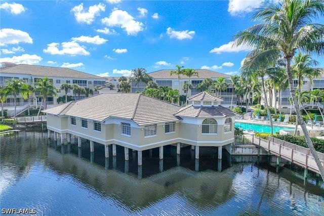7687 Pebble Creek CIR 502, Naples, FL 34108