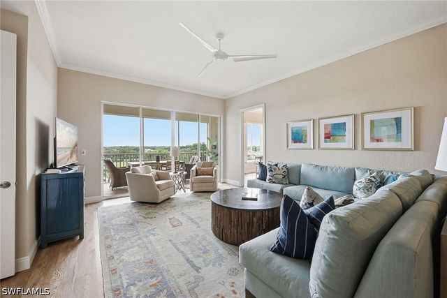 7687 Pebble Creek CIR 502, Naples, FL 34108