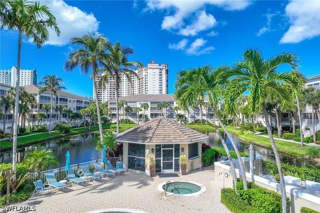 7687 Pebble Creek CIR 502, Naples, FL 34108