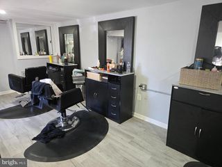 5901 NASSAU RD #1, Philadelphia, PA 19151