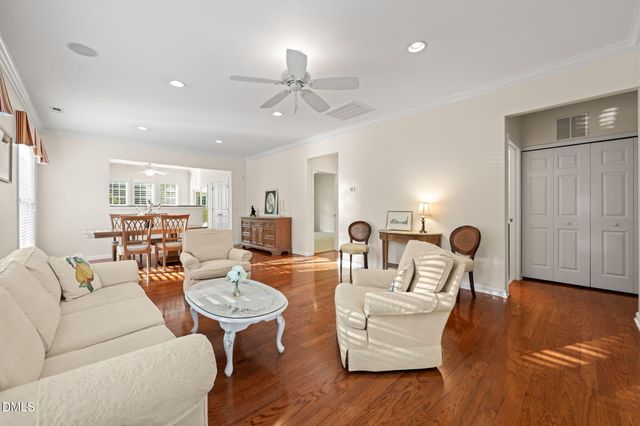 323 Easton Grey Loop, Cary, NC 27519