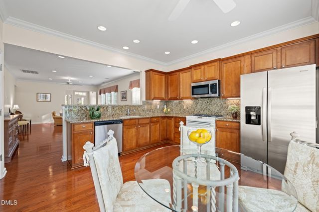 323 Easton Grey Loop, Cary, NC 27519