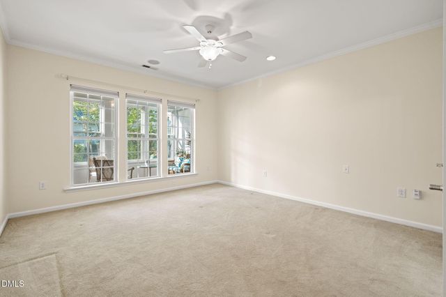 323 Easton Grey Loop, Cary, NC 27519