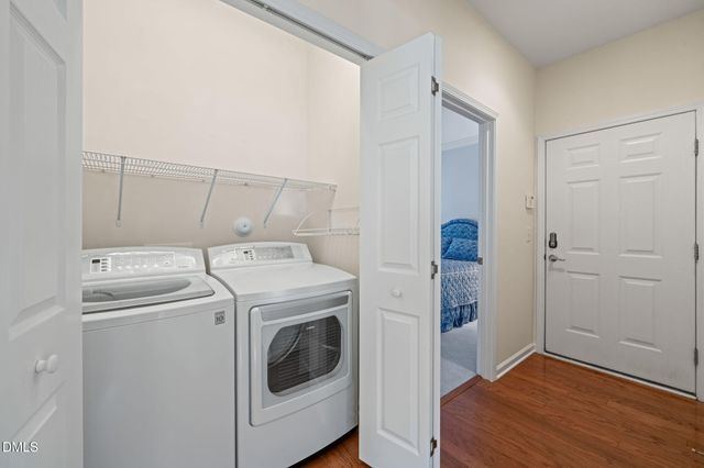 323 Easton Grey Loop, Cary, NC 27519