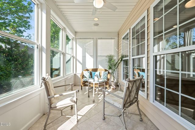 323 Easton Grey Loop, Cary, NC 27519