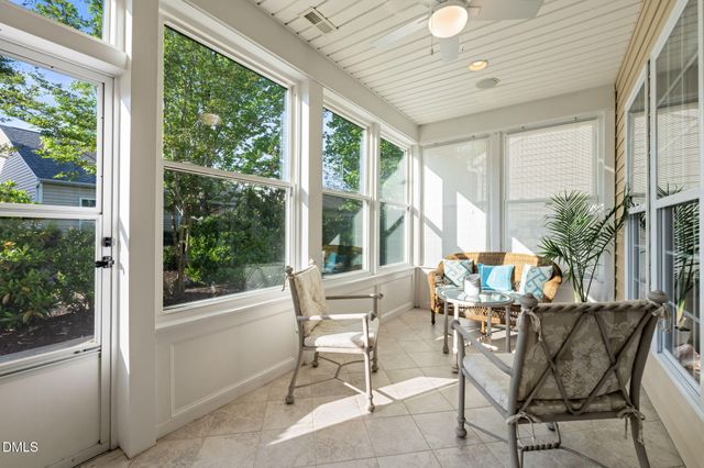 323 Easton Grey Loop, Cary, NC 27519