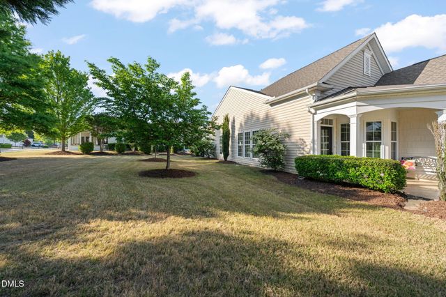 323 Easton Grey Loop, Cary, NC 27519