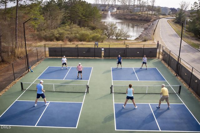 323 Easton Grey Loop, Cary, NC 27519