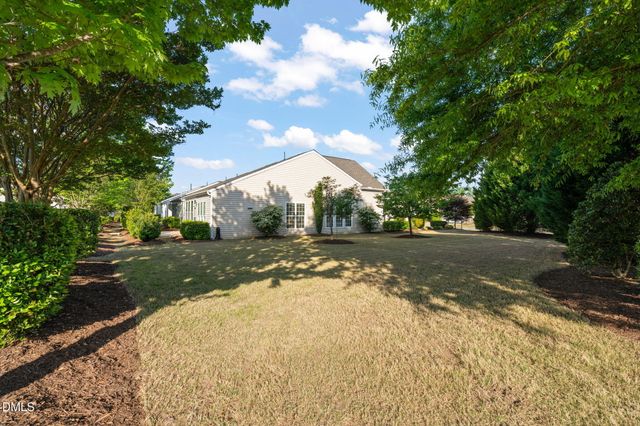 323 Easton Grey Loop, Cary, NC 27519