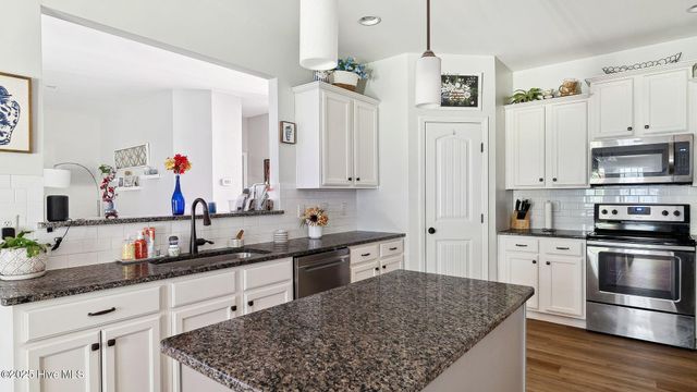 75 Bynum Court, Vass, NC 28394