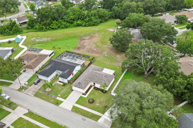 643 LAKEMONT DR, Brandon, FL 33510