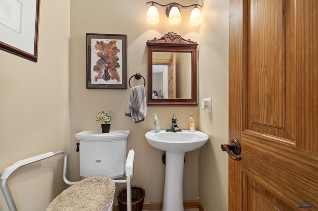 21156 MAINE ROAD, Sturgis, SD 57785