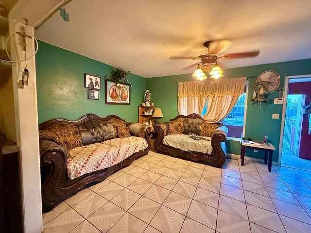 7535 Fairlane Ave, Winton, CA 95388