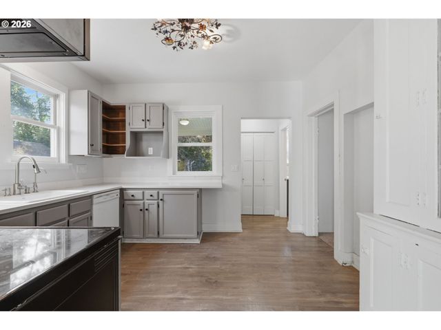 530 ASPEN Ave, La Center, WA 98629