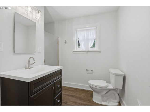 530 ASPEN Ave, La Center, WA 98629