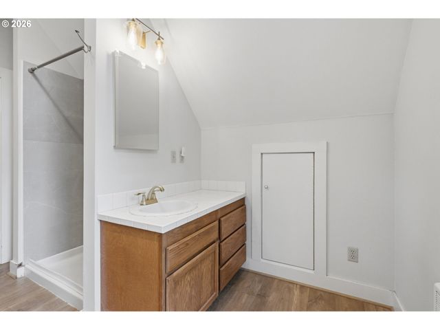 530 ASPEN Ave, La Center, WA 98629