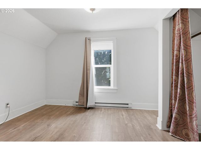 530 ASPEN Ave, La Center, WA 98629