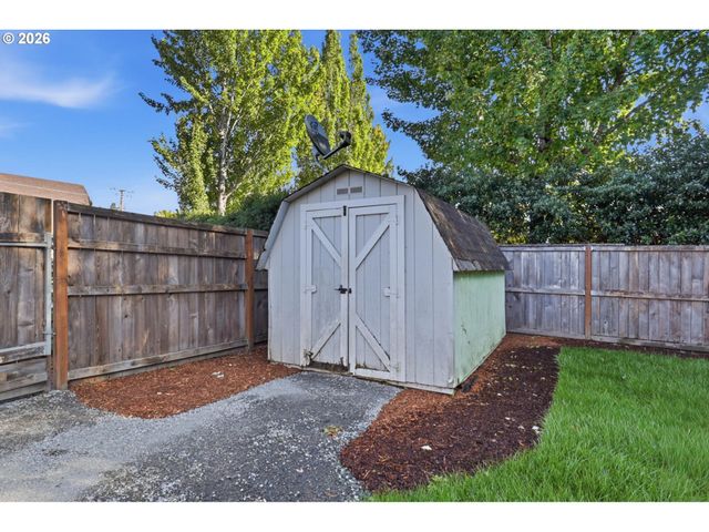 530 ASPEN Ave, La Center, WA 98629