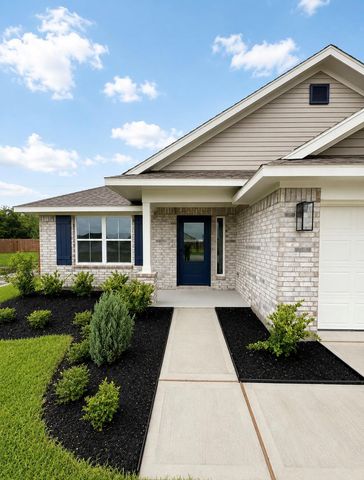 2143 Emerald Lake Trail, Dayton, TX 77535