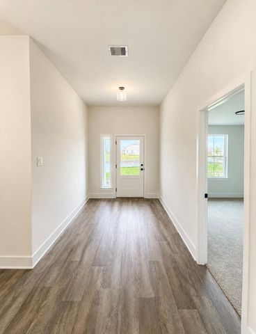 2143 Emerald Lake Trail, Dayton, TX 77535