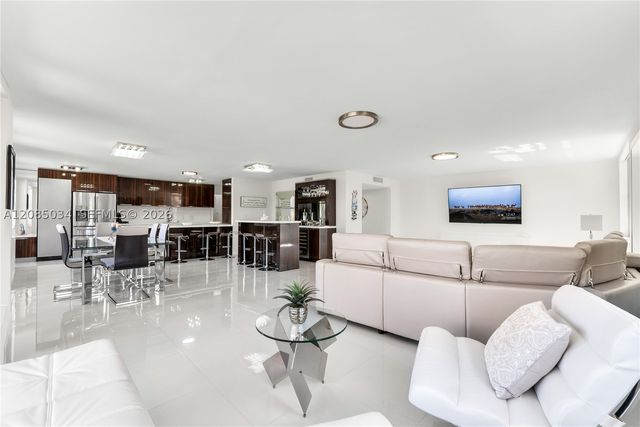 1920 S Ocean Dr 3A, Hallandale Beach, FL 33009
