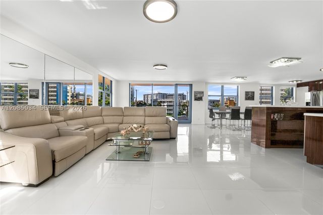 1920 S Ocean Dr 3A, Hallandale Beach, FL 33009