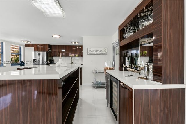 1920 S Ocean Dr 3A, Hallandale Beach, FL 33009